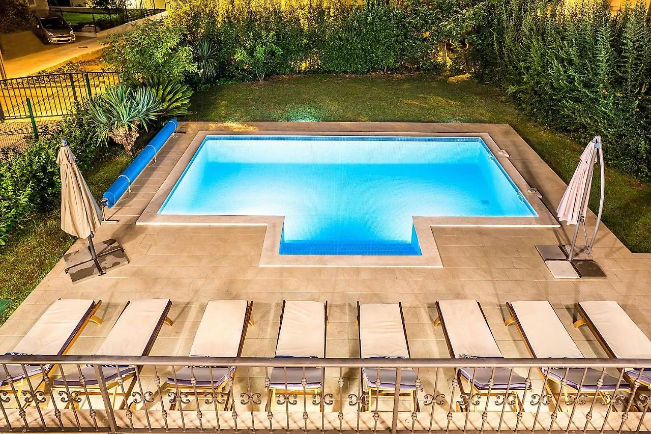 Split-Villas Dalmatica For 12 Split
