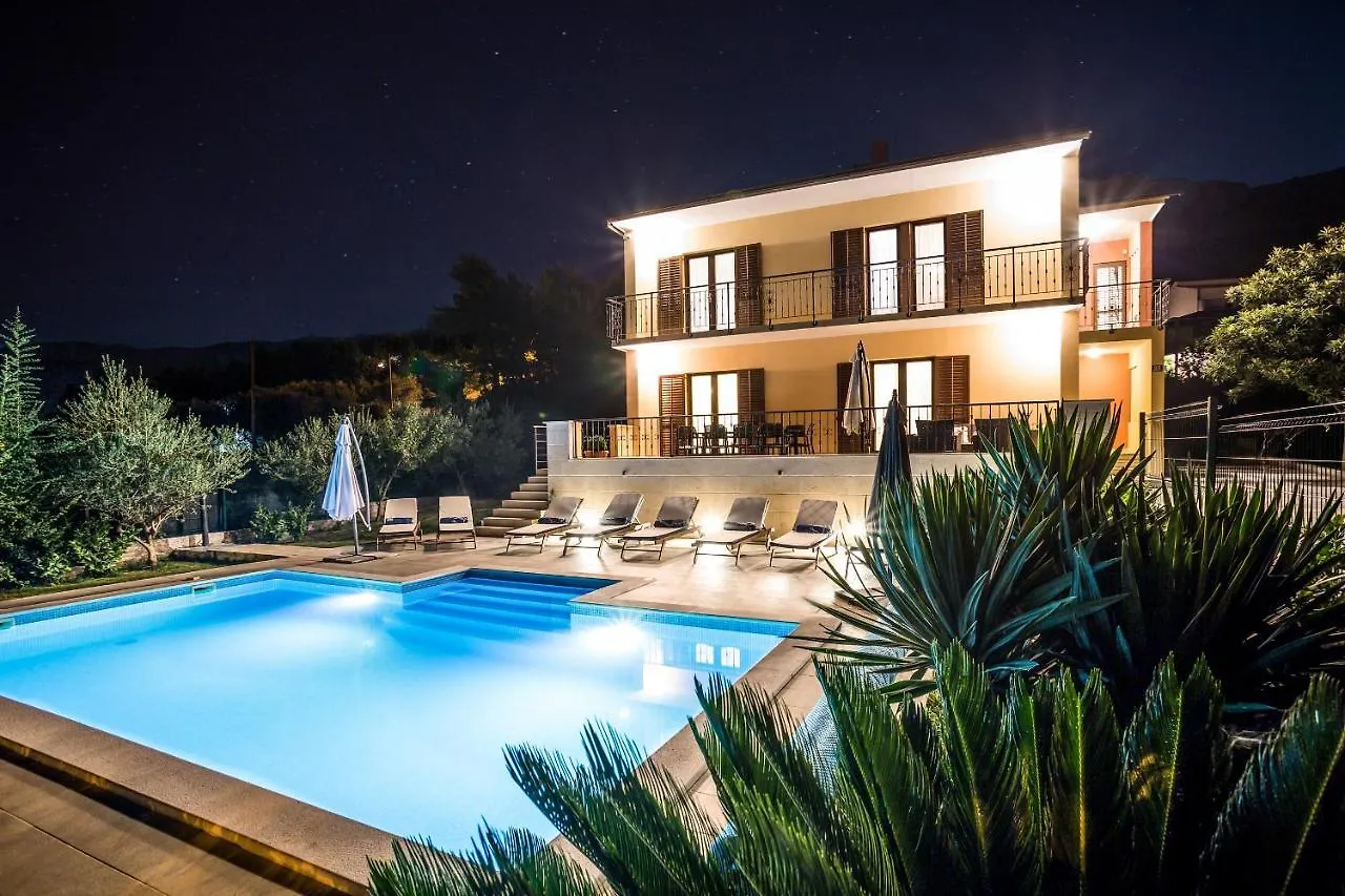 Split-Villas Dalmatica For 12
