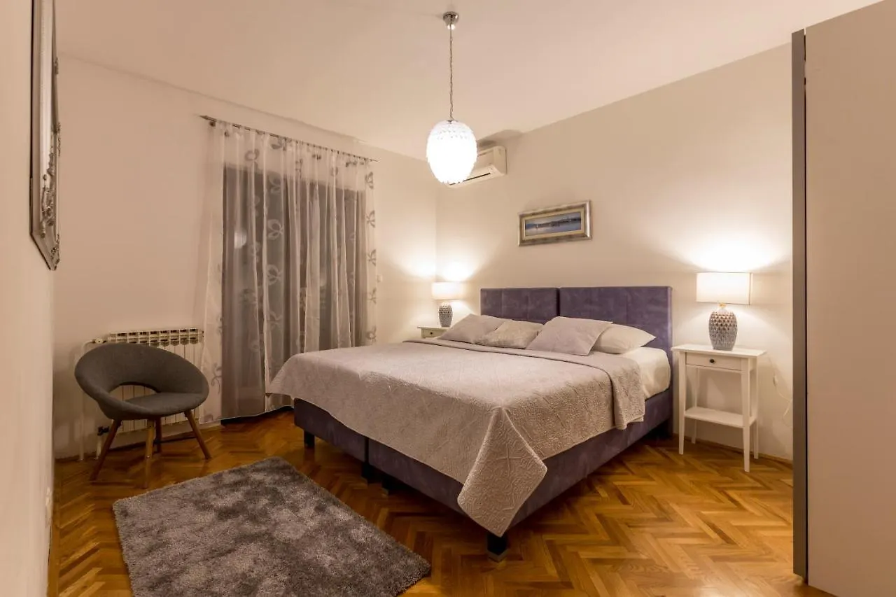 Split-Villas Dalmatica For 12 0*, Split Croatia